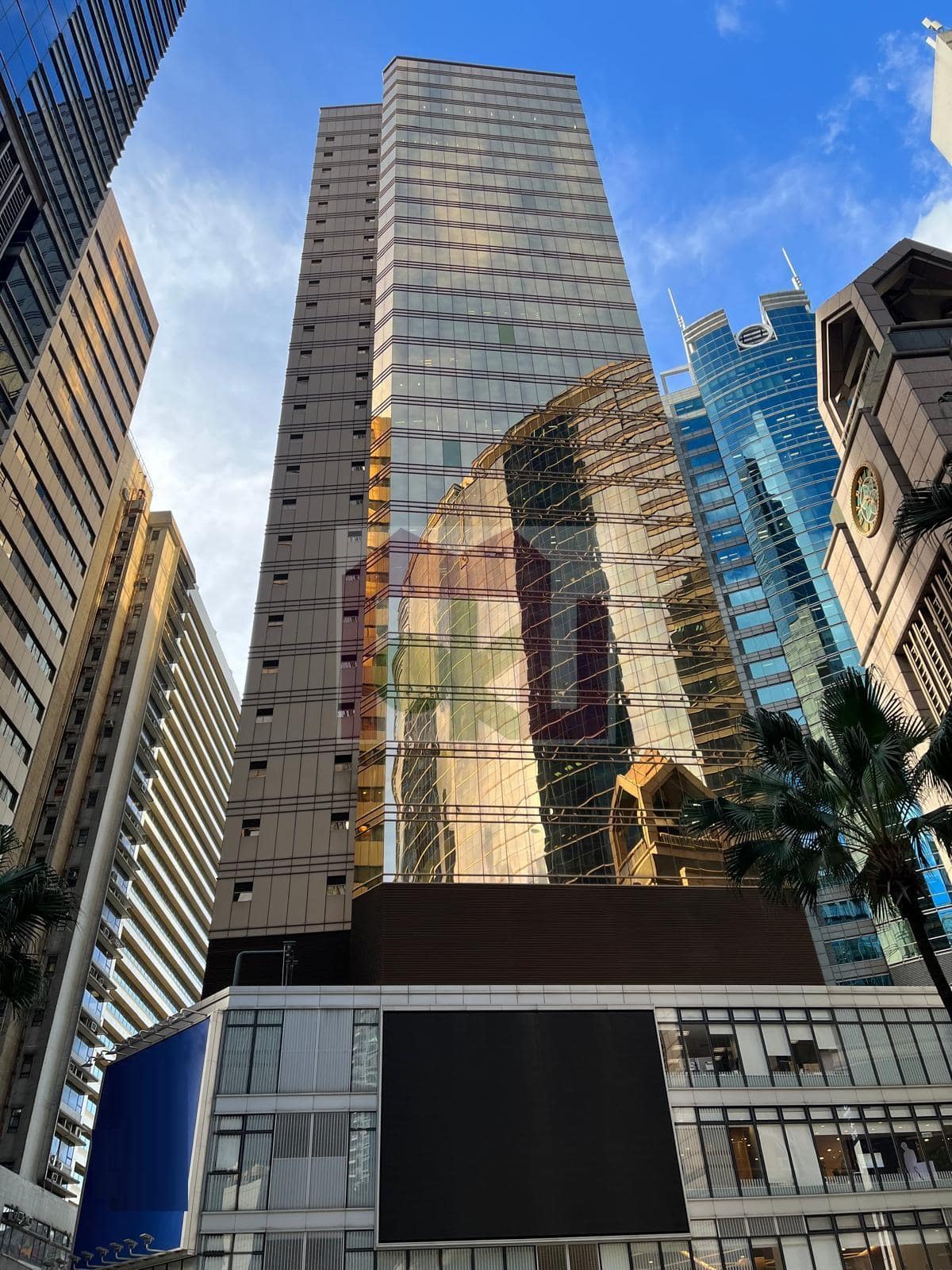 Golden Centre, Sheung Wan